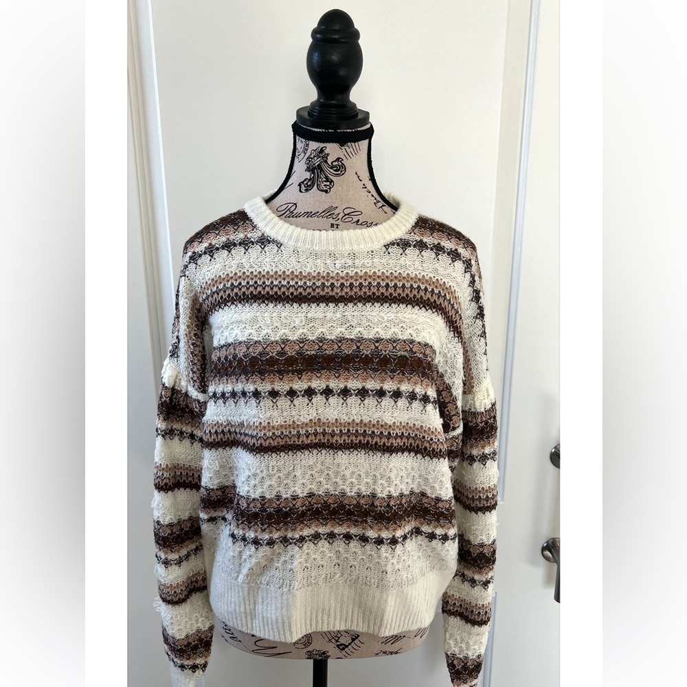 Dex Sweater Size Medium